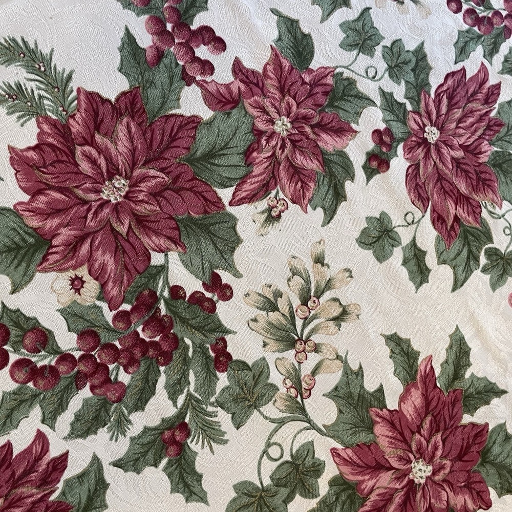 Vtg Avon Holiday Tablecloth‎ Rectangle 58x83 Burgundy Poinsettias Berries Spain